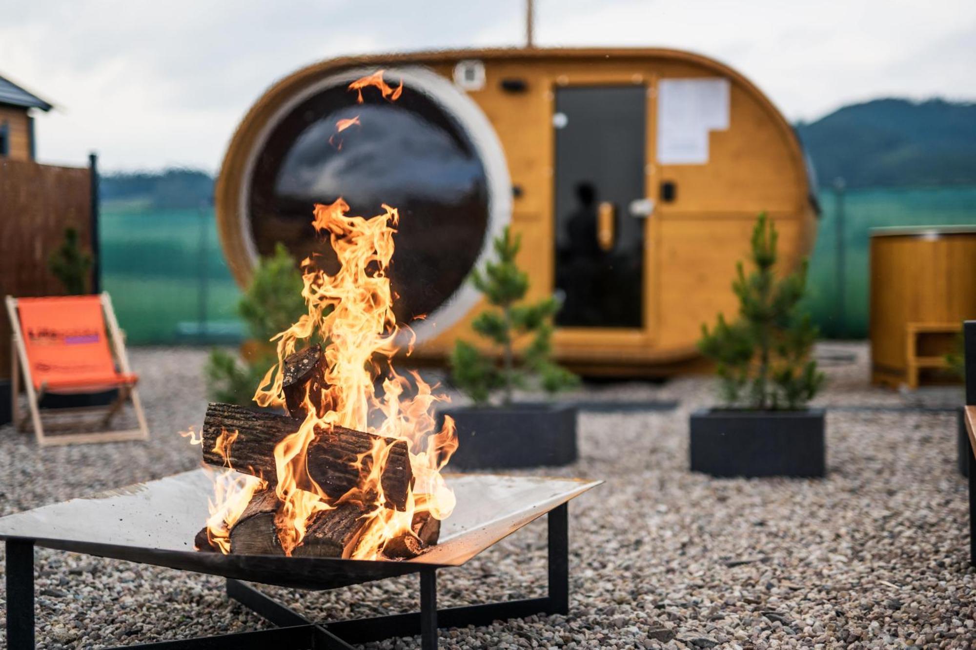 Rajska Polana Domki Premium ,Na Odludziu Z Prywatna Balia Z Jacuzzi I Sauna ,Cisza,Rowery Elektryczne,Gory,Astroprzygoda,- Adrspach, Skalne Miasto, Zamek Ksiaz,Andrzejowka,Karpacz, Sniezka,Janskie Laznie,Pec Mieroszow Eksteriør bilde